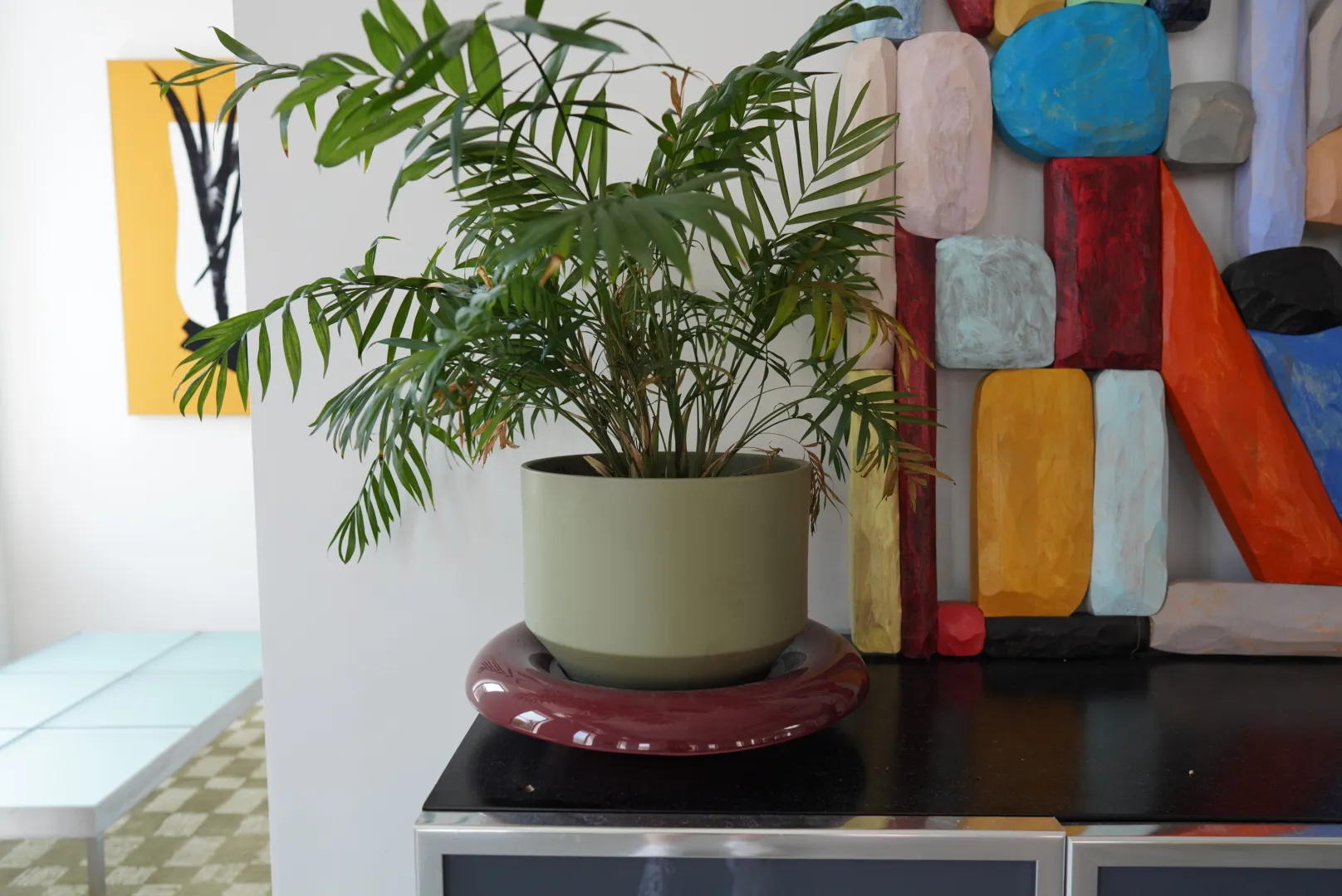 Bergs Potter Green Planters with Maroon Tulip Base — view 3